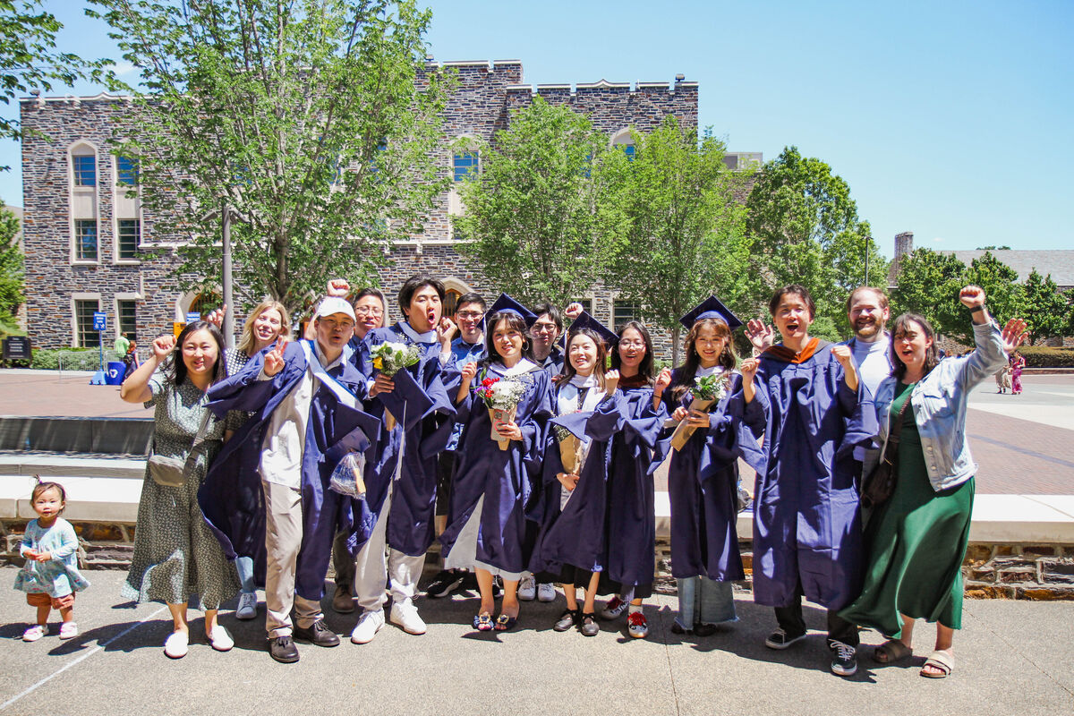 ISMP mentors and students together